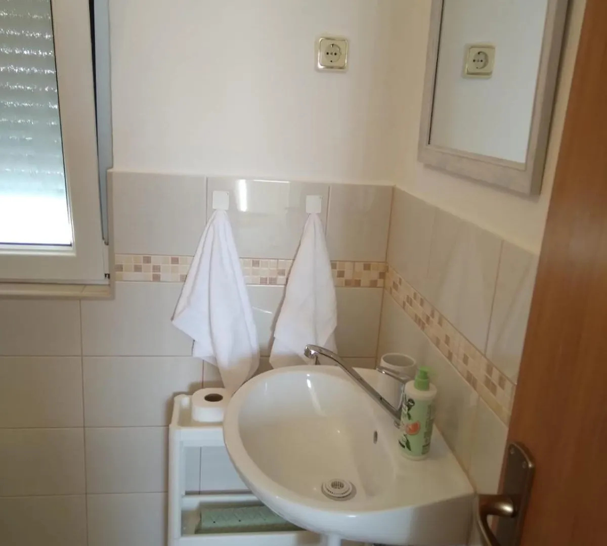 Apartman Golubinka - مولات 0*,